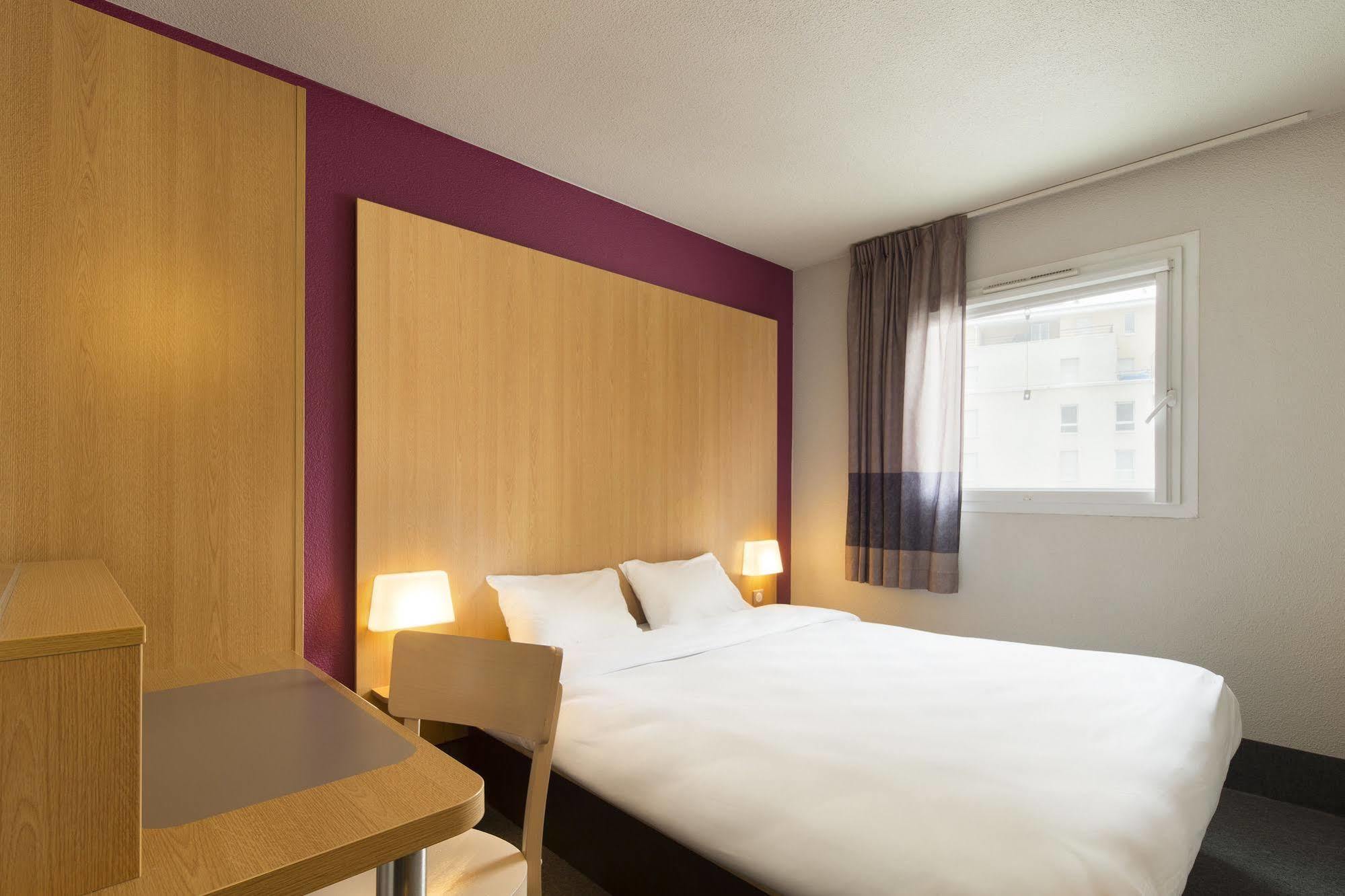 B&B Hotel Auray Carnac Экстерьер фото